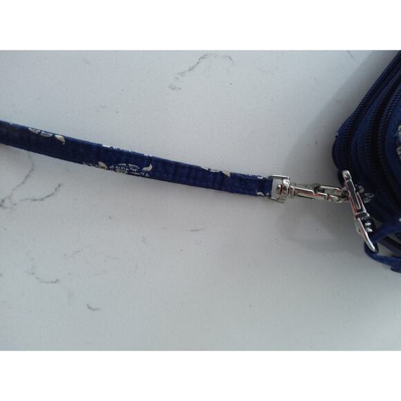 Rare Vera Bradley Sea Turtle design Navy whiteCrossbody wallet purse Like new - Picture 9 of 10